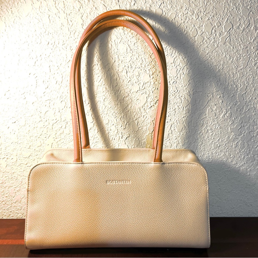 BOMANIER Beige Shoulder Bag with Tan Handles